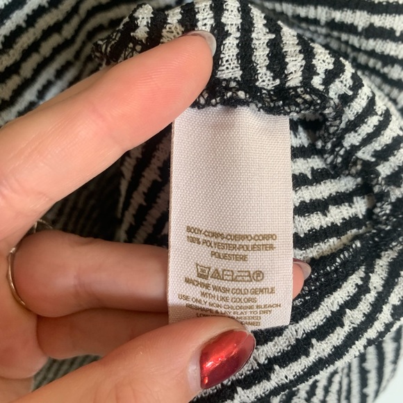 Free People FP Beach Black/White Striped Keyhole Skater Dress Size Small EUC - Picture 7 of 7